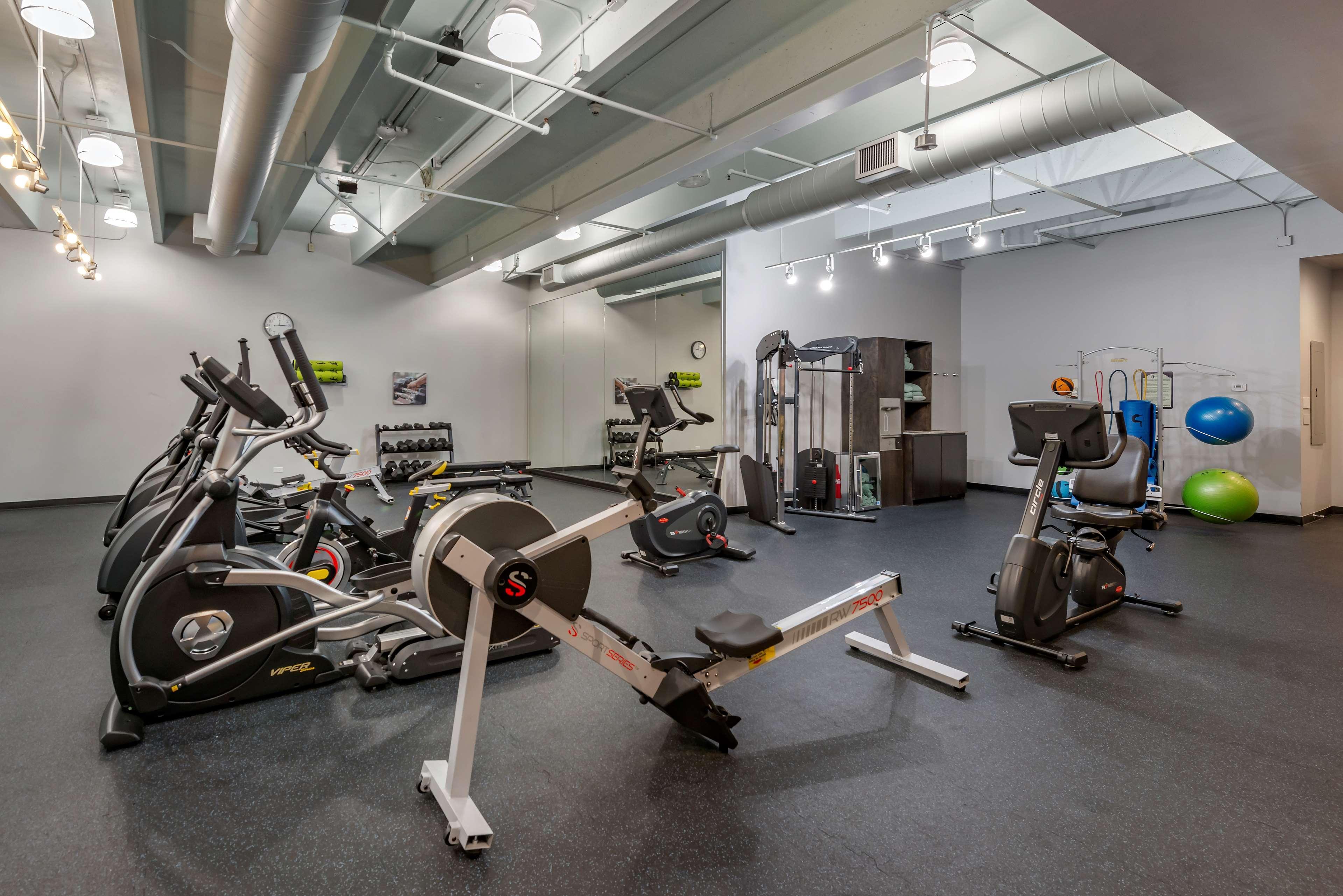 Best Western Premier Denver East Bagian luar foto
