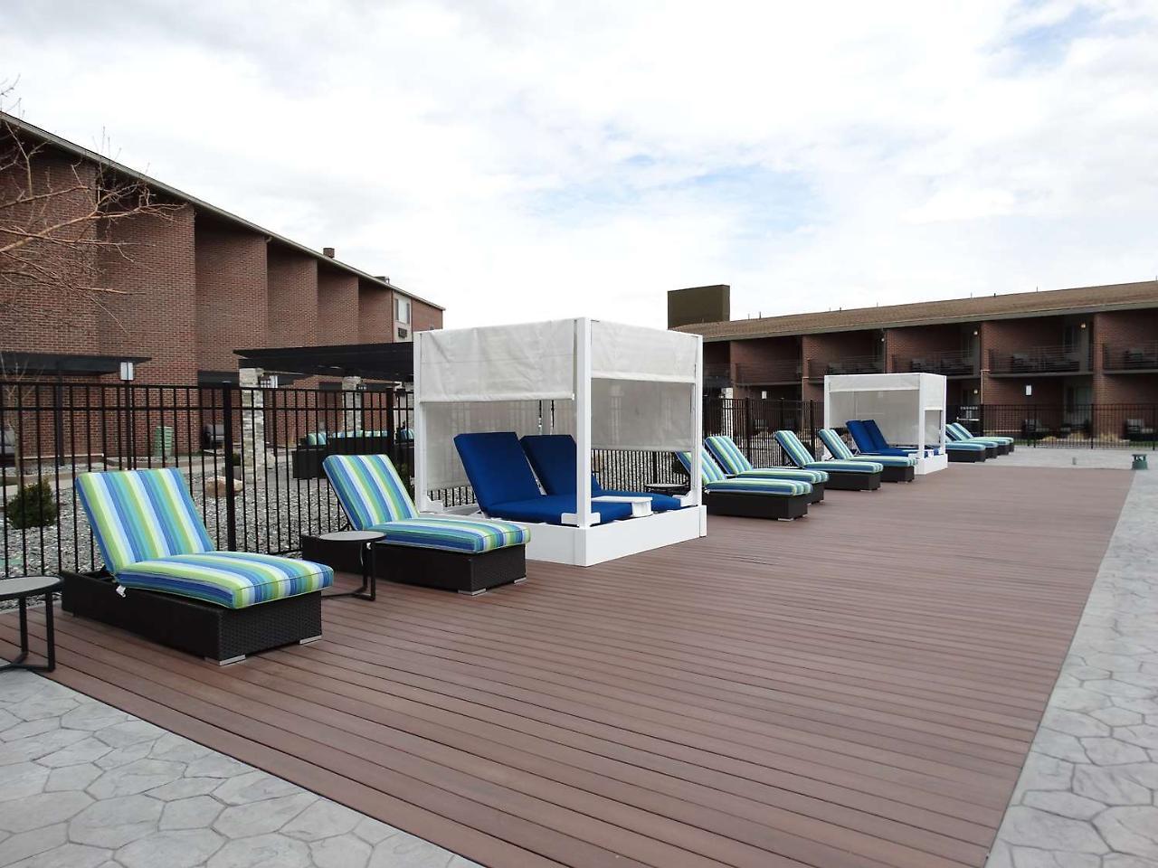 Best Western Premier Denver East Bagian luar foto