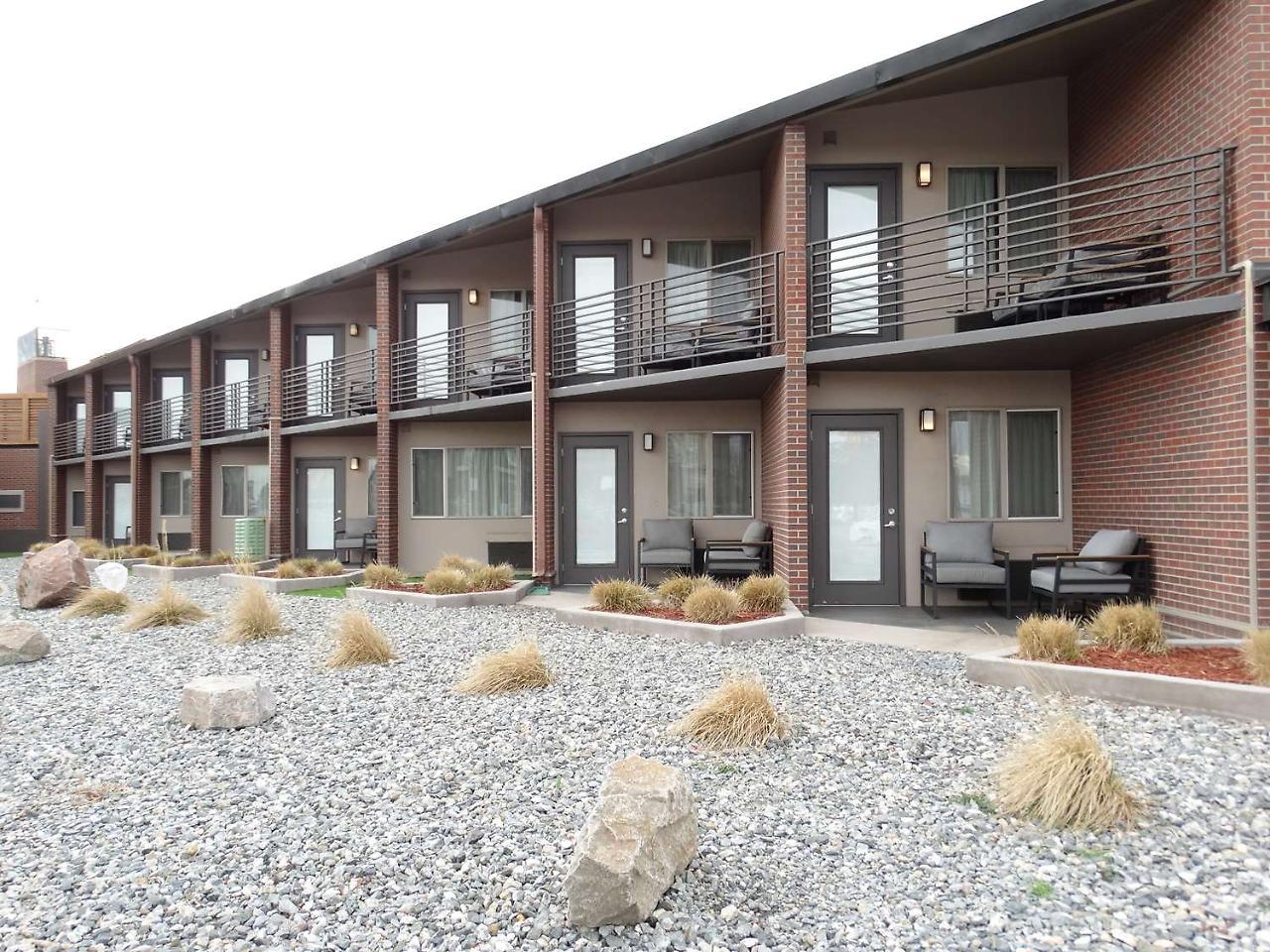 Best Western Premier Denver East Bagian luar foto